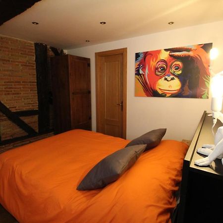 Monkeys House. Lägenhet Vitoria-Gasteiz Exteriör bild